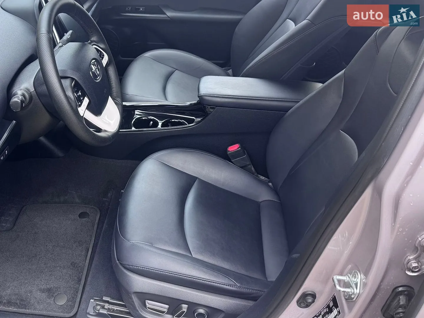 2018 Toyota Prius - мініатюра 14