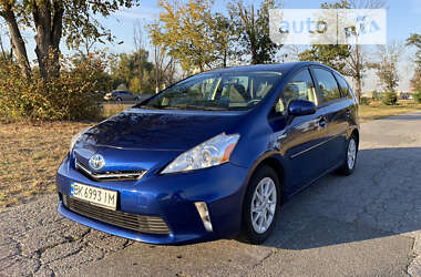 Універсал Toyota Prius v 2011 в Києві