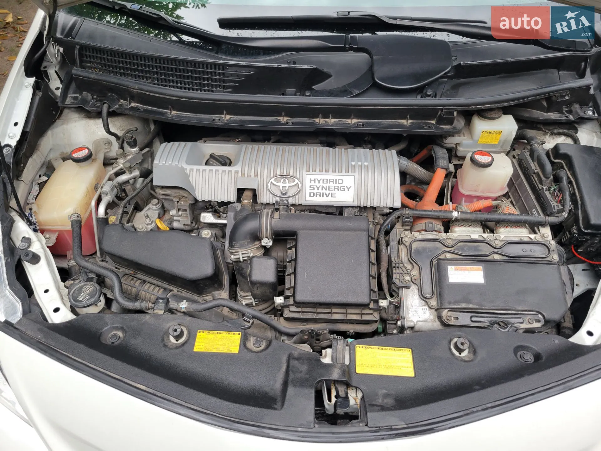 2014 Toyota Prius v (+) - мініатюра 16