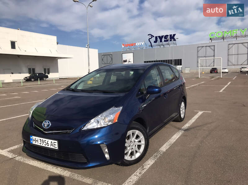 Универсал Toyota Prius v 2012 в Одессе фото 2 Универсал Toyota Prius v 2012 в Одессе
