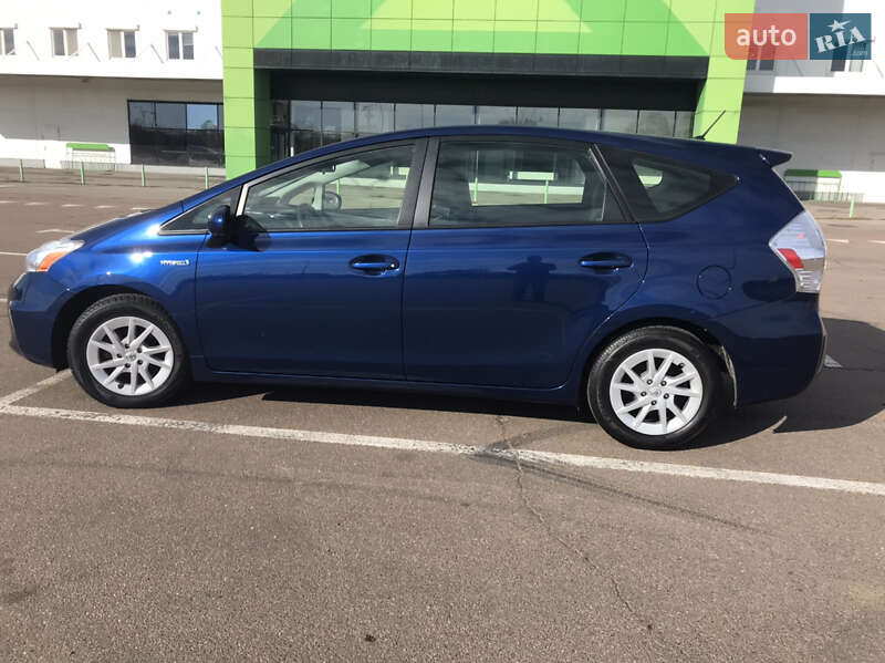 Универсал Toyota Prius v 2012 в Одессе фото 4 Универсал Toyota Prius v 2012 в Одессе