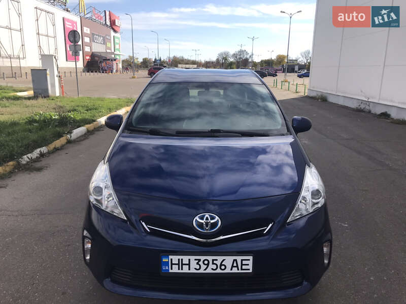 Универсал Toyota Prius v 2012 в Одессе фото 12 Универсал Toyota Prius v 2012 в Одессе