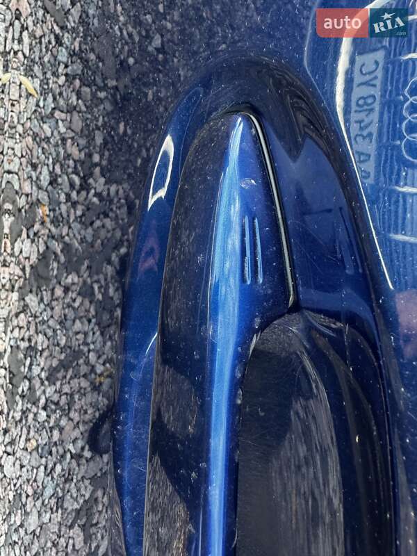 Универсал Toyota Prius v 2014 в Киеве