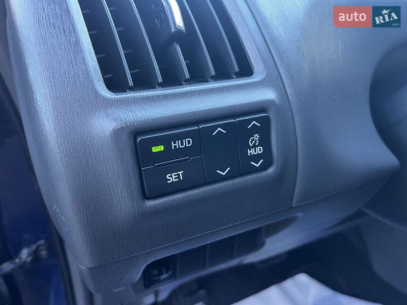 Универсал Toyota Prius v 2013 в Луцке фото 22 Универсал Toyota Prius v 2013 в Луцке