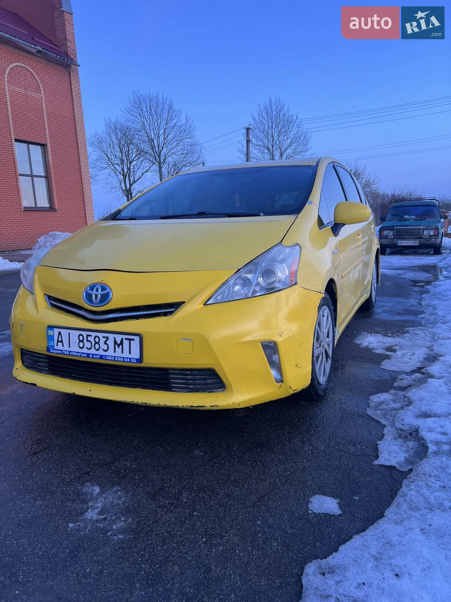 2012 Toyota Prius v (+) - мініатюра 7
