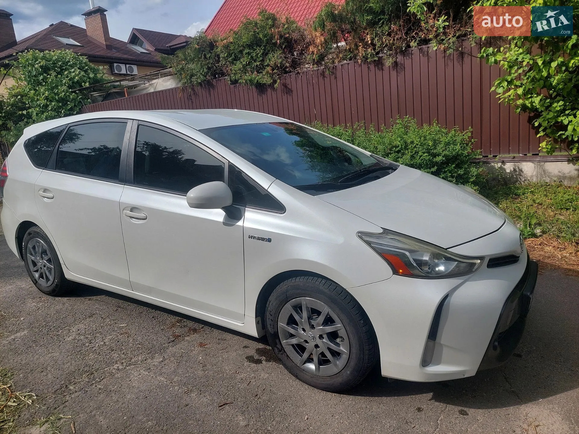 2015 Toyota Prius v (+) - мініатюра 4