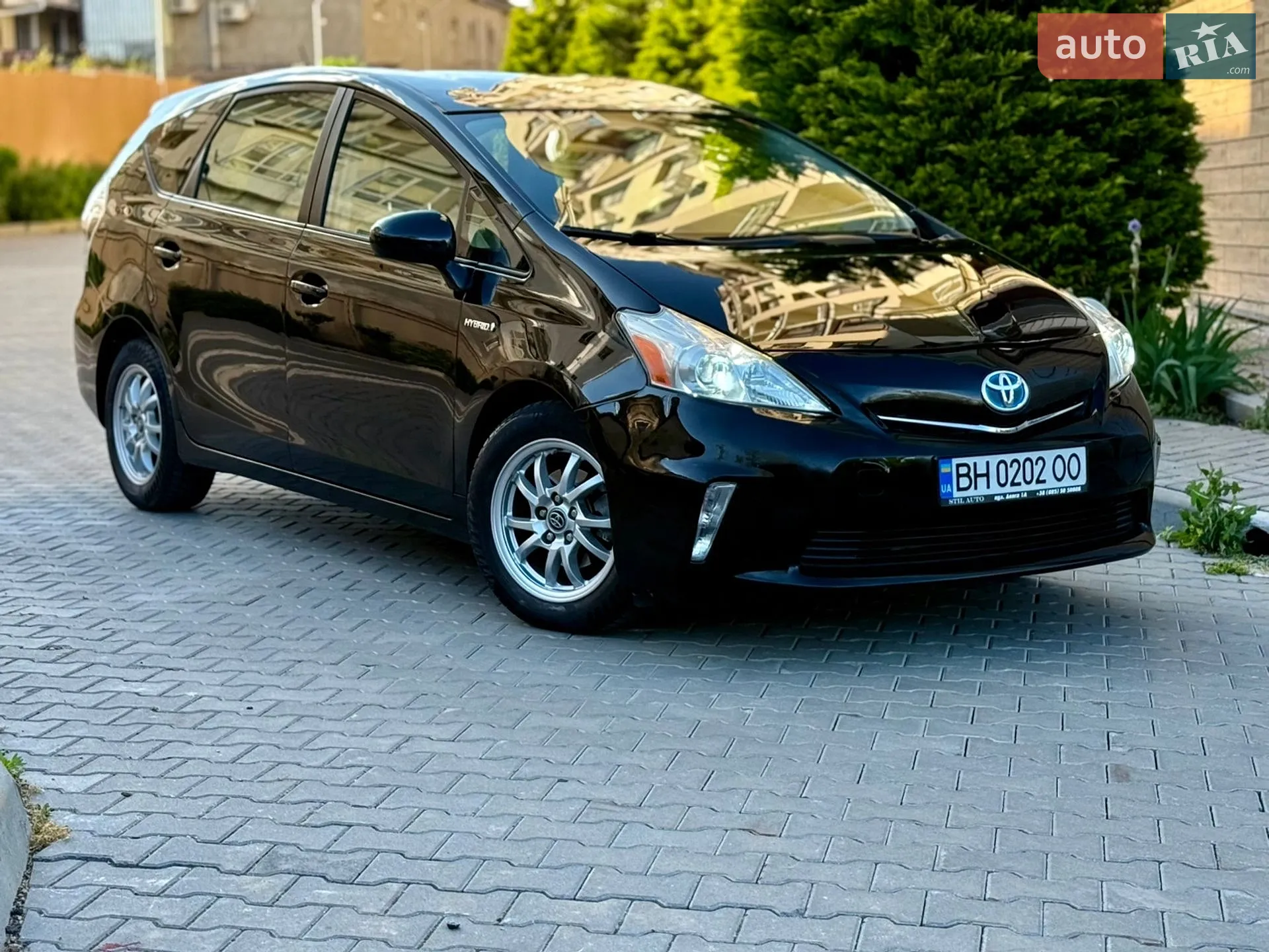 2013 Toyota Prius v (+) - мініатюра 15