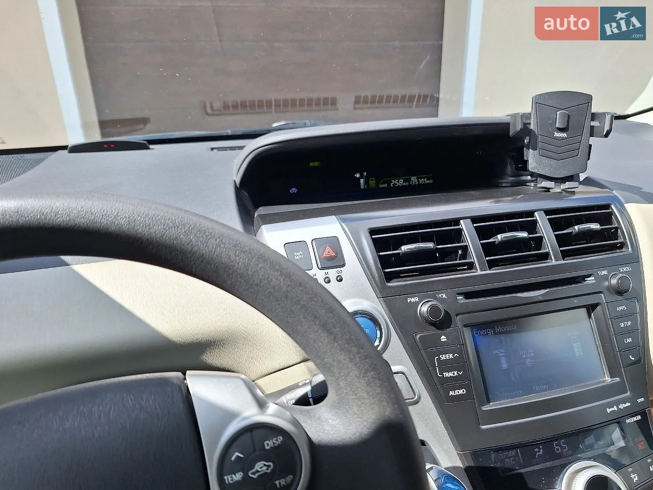 2012 Toyota Prius v (+) - мініатюра 23
