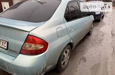 Седан Toyota Prius 2000 в 