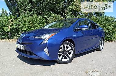 Хетчбек Toyota Prius 2015 в Києві