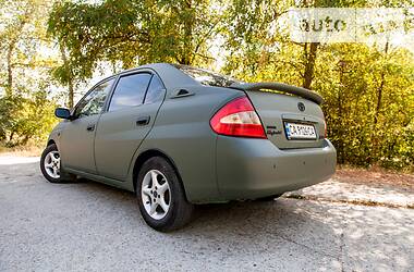 Седан Toyota Prius 2001 в Каневе