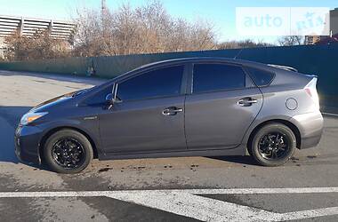 Седан Toyota Prius 2012 в Ивано-Франковске