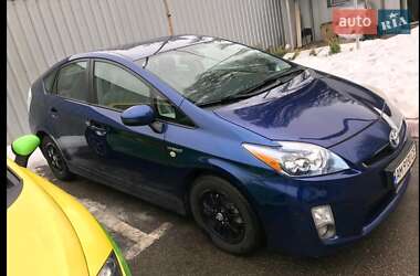 Седан Toyota Prius 2010 в Киеве