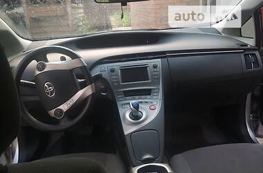 Хэтчбек Toyota Prius 2015 в Ракитном