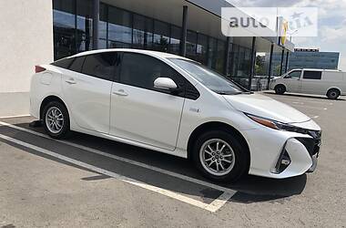 Хетчбек Toyota Prius 2017 в Чопі