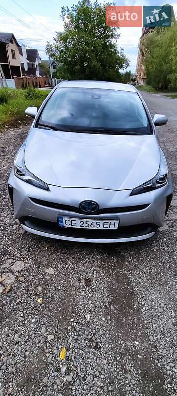 Хетчбек Toyota Prius 2020 в Чернівцях