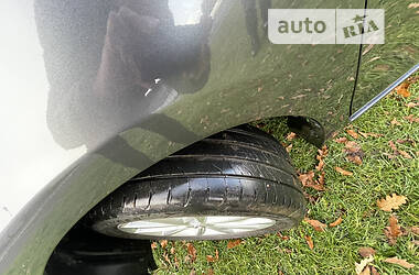 Хетчбек Toyota Prius 2012 в Дніпрі