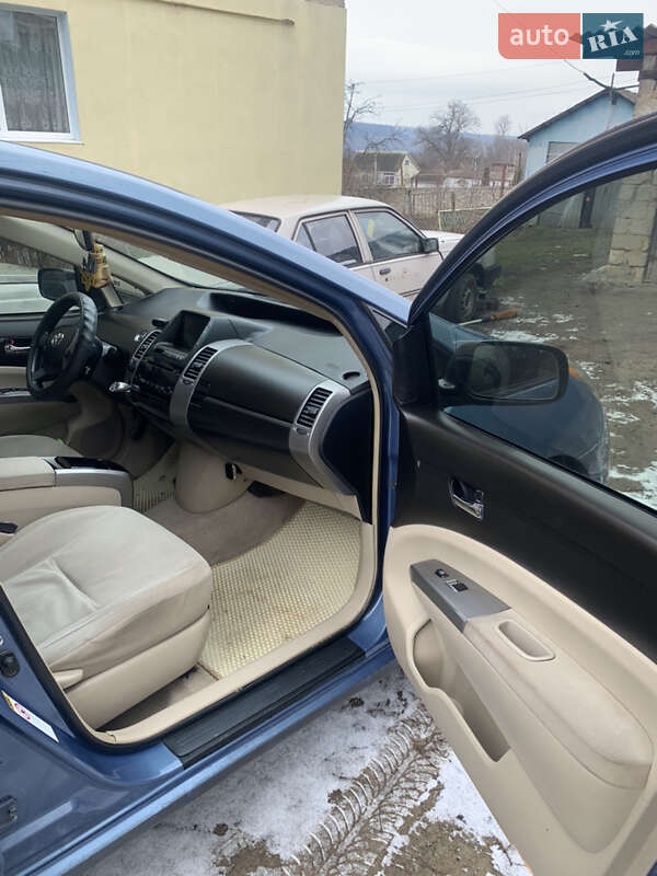 Хетчбек Toyota Prius 2005 в Могилів-Подільському
