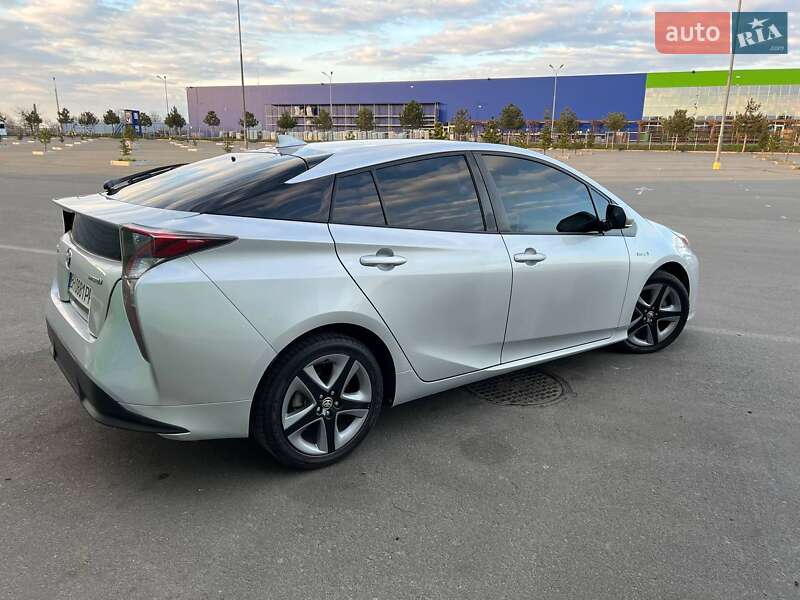Хетчбек Toyota Prius 2016 в Одесі