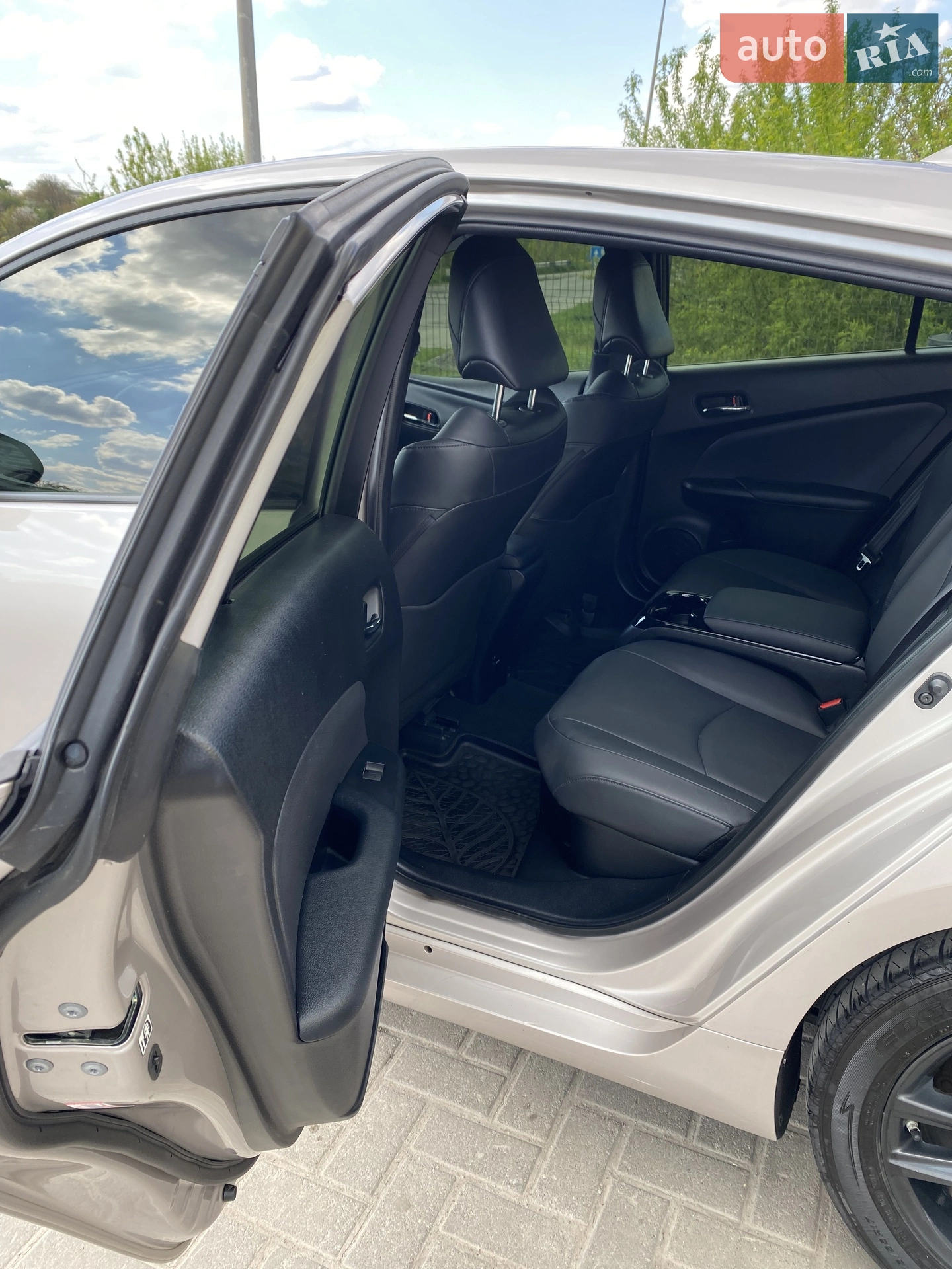 2019 Toyota Prius - мініатюра 11