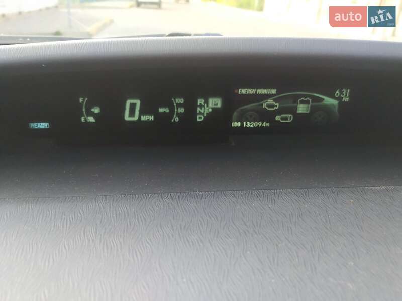 Хэтчбек Toyota Prius 2014 в Стрые