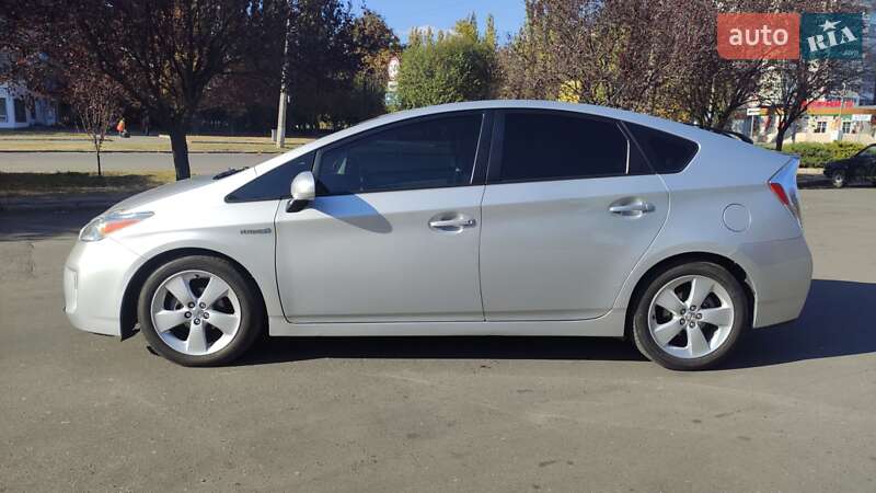 Хетчбек Toyota Prius 2013 в Миколаєві
