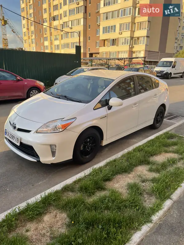 Toyota Prius 2012