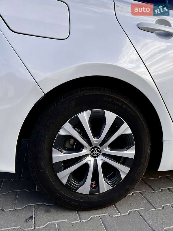 Хетчбек Toyota Prius 2019 в Ізмаїлі