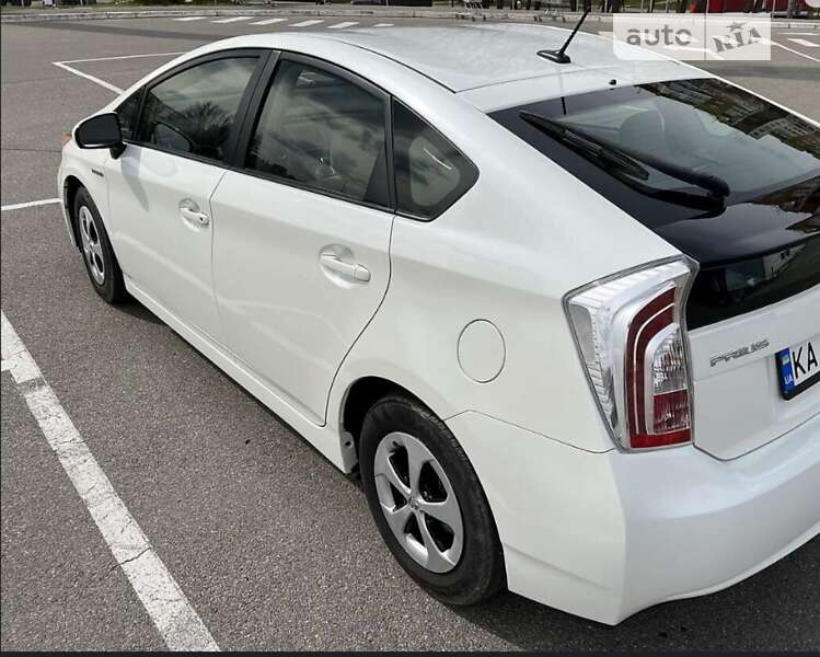 Toyota Prius 2014