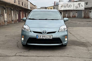 Хетчбек Toyota Prius 2013 в Києві