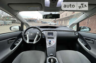 Хэтчбек Toyota Prius 2013 в Киеве