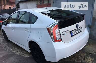Хетчбек Toyota Prius 2014 в Львові