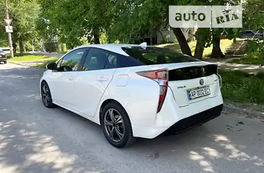 Toyota Prius 2017