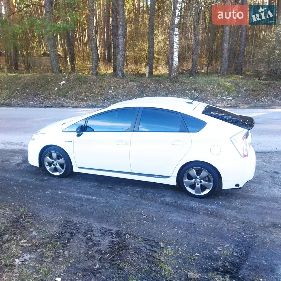 2015 Toyota Prius - мініатюра 11