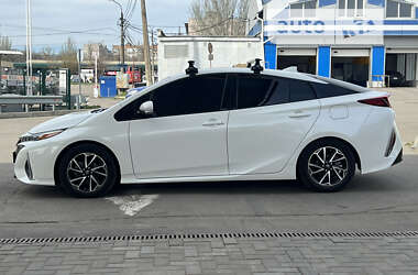 Хэтчбек Toyota Prius 2017 в Николаеве