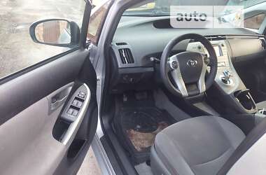 Хэтчбек Toyota Prius 2013 в Киеве