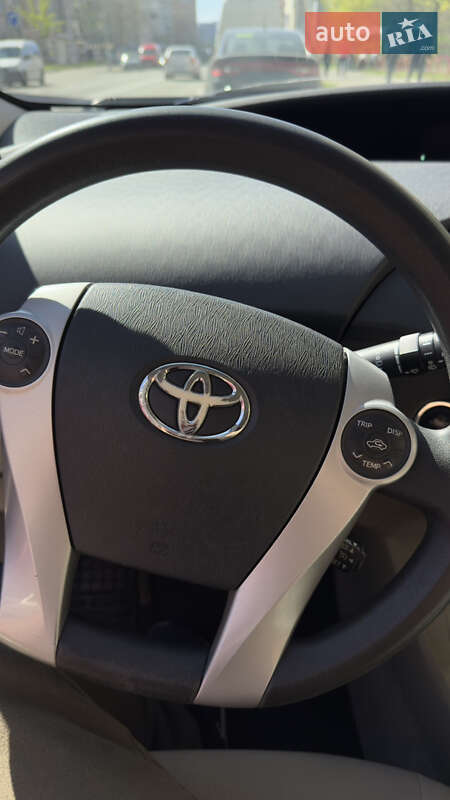 Хетчбек Toyota Prius 2011 в Києві