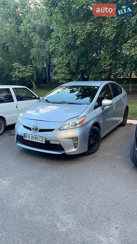 Toyota Prius 2015
