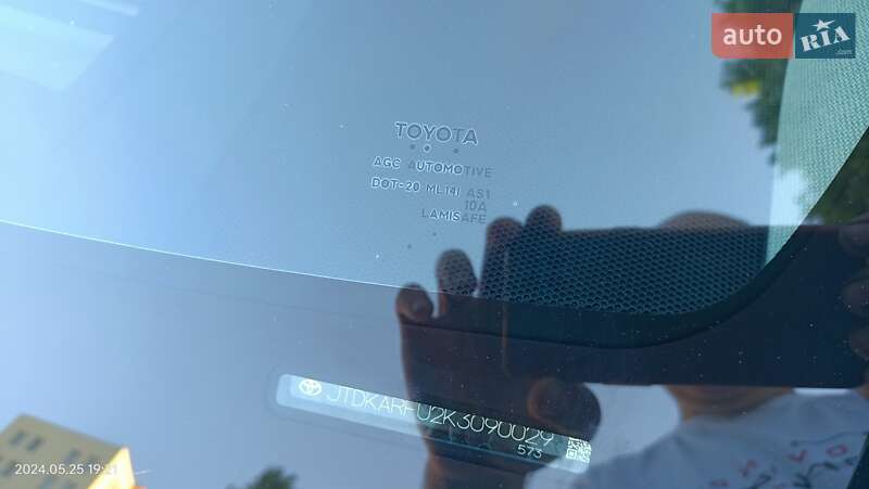 Хетчбек Toyota Prius 2019 в Чубинське