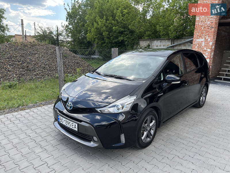 Toyota Prius 2016