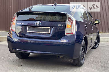 Хетчбек Toyota Prius 2014 в Умані