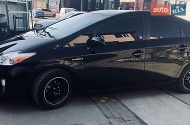 Хэтчбек Toyota Prius 2014 в Луцке