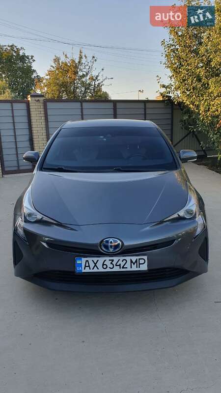 Toyota Prius 2017