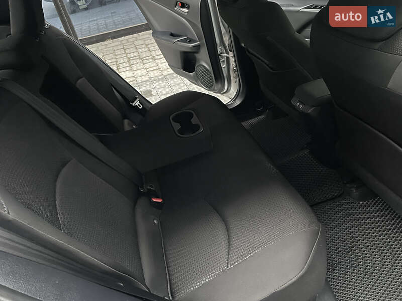 Хэтчбек Toyota Prius 2019 в Ивано-Франковске