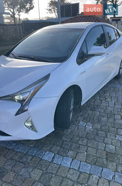 Хетчбек Toyota Prius 2016 в Києві