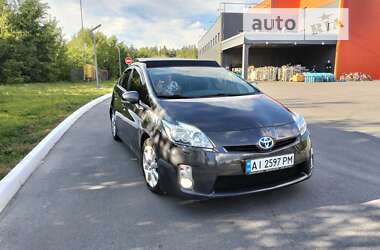 Хэтчбек Toyota Prius 2010 в Киеве