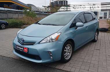 Хетчбек Toyota Prius 2014 в Києві