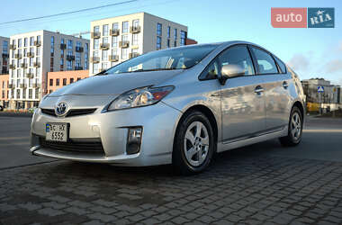 Хэтчбек Toyota Prius 2011 в Львове