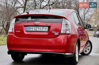 Хэтчбек Toyota Prius 2009 в 