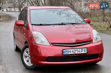 Хэтчбек Toyota Prius 2009 в 